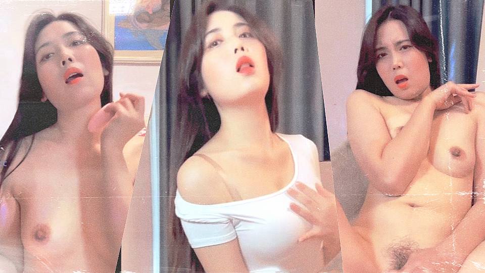 快手福利 超极品轻熟少妇『蝶蝶姐』可甜可御干净粉嫩身材好客厅裸舞自慰丝袜塞逼 (7)